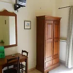La Al Castello Пульсано