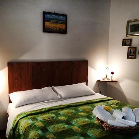 La Al Castello Bed & Breakfast