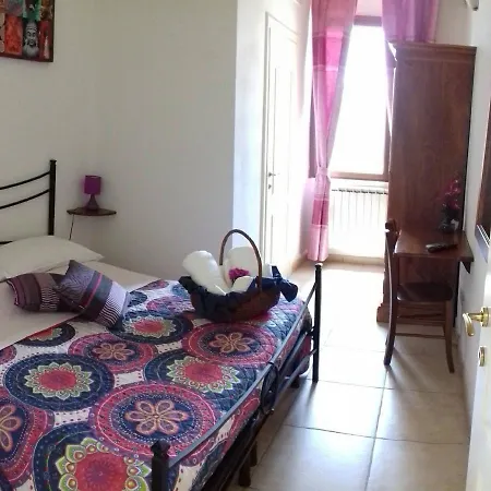 ベッド・アンド・ブレックファスト La Al Castello 3*