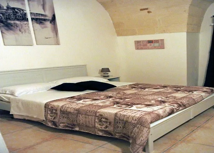 Bed & Breakfast La Al Castello Pulsano